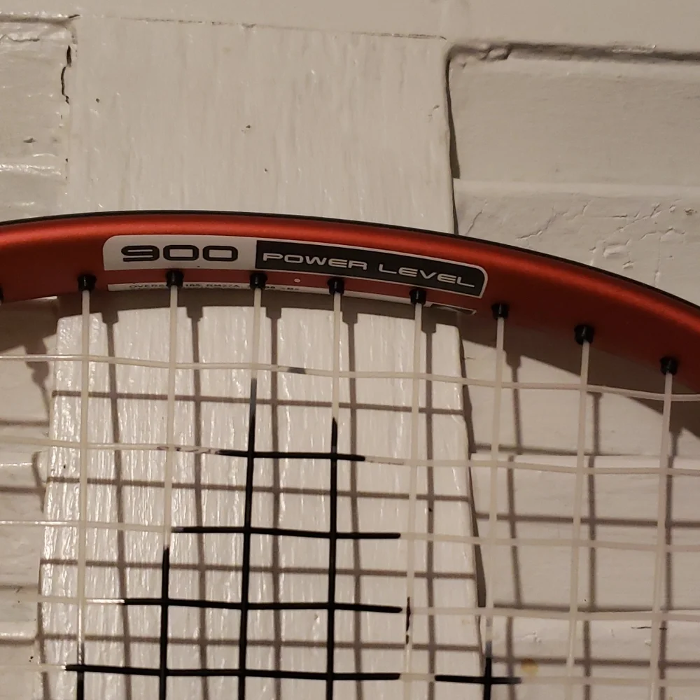 Ektelon Racket - Picture 5 of 11